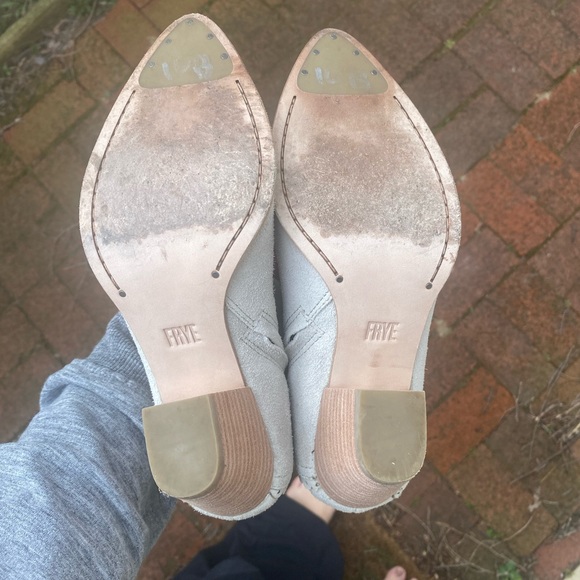 Frye Reed Scallop Shootie Size 6.5 - Picture 10 of 11